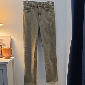 Carly Jean Los Angeles Olive Chrissy Jeans With Raw Hem Size 3